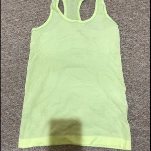 Lululemon swiftly tech tank